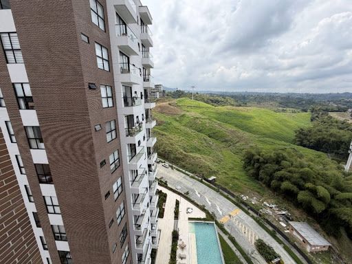 Apartaestudio en arriendo Risaralda Pereira La Julita 35 m2 Habitaciones 1 Baños 1 Garajes 1 Precio $2400000