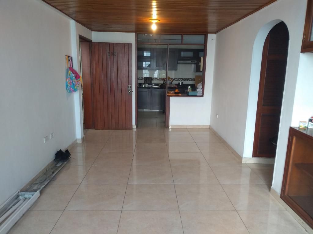 Apartamento en venta Norte De Santander Cúcuta Blanco 100 m2 Habitaciones 3 Baños 2 Garajes 1 Precio $270000000