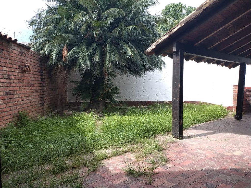 Casa en venta Norte De Santander Cúcuta La Playa 250 m2 Habitaciones 3 Baños 4 Garajes 2 Precio $695000000