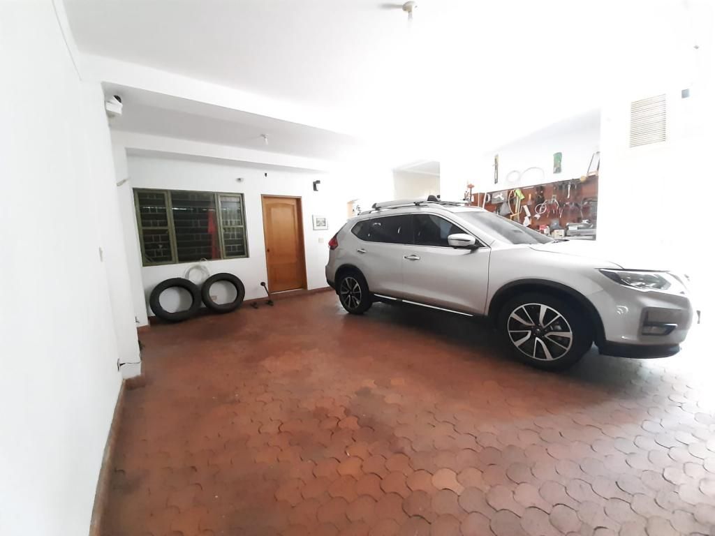 Casa en venta Norte De Santander Cúcuta La Riviera 300 m2 Habitaciones 6 Baños 4 Garajes 2 Precio $1800000000