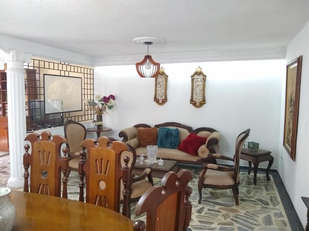 Casa en venta Norte De Santander Cúcuta La Riviera 154 m2 Habitaciones 4 Baños 5 Garajes 2 Precio $450000000