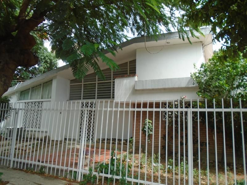Casa en venta Norte De Santander Cúcuta El Llano 923 m2 Habitaciones 6 Baños 3 Garajes 1 Precio $2400000000