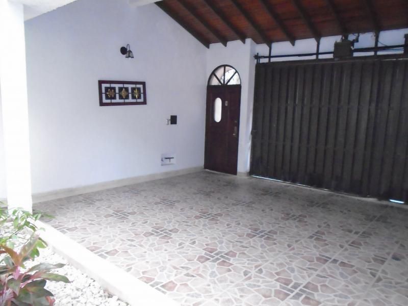 Casa en venta Norte De Santander Cúcuta Caobos 221 m2 Habitaciones 5 Baños 5 Garajes 2 Precio $650000000