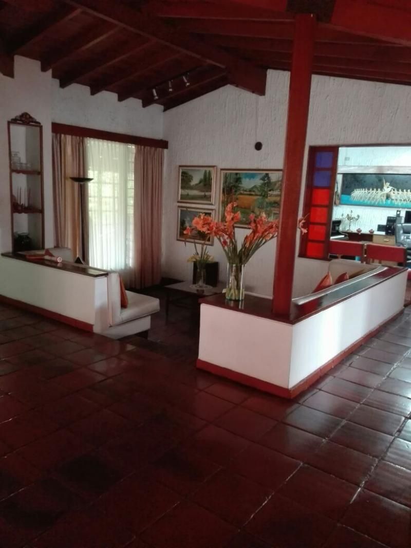 Casa en venta Norte De Santander Cúcuta Lleras Restrepo 585 m2 Habitaciones 4 Baños 3 Garajes 2 Precio $900000000