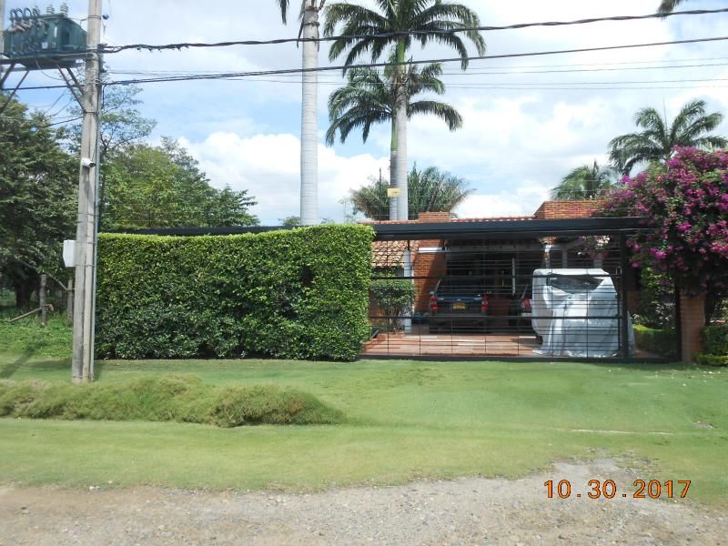 Casa en venta Norte De Santander Cúcuta Latino 350 m2 Habitaciones 3 Baños 3 Garajes 1 Precio $1000000000