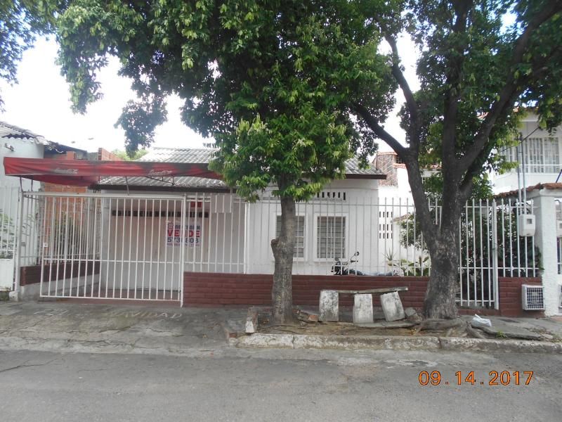 Casa en venta Norte De Santander Cúcuta Lleras Restrepo 200 m2 Habitaciones 4 Baños 2 Garajes 2 Precio $430000000