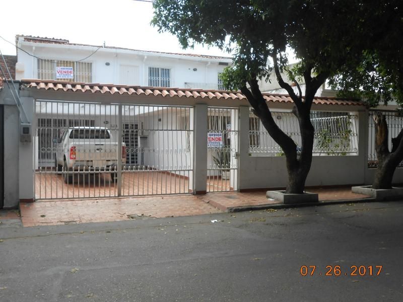 Casa en venta Norte De Santander Cúcuta Redoma Aer 500 m2 Habitaciones 6 Baños 3 Garajes 4 Precio $750000000