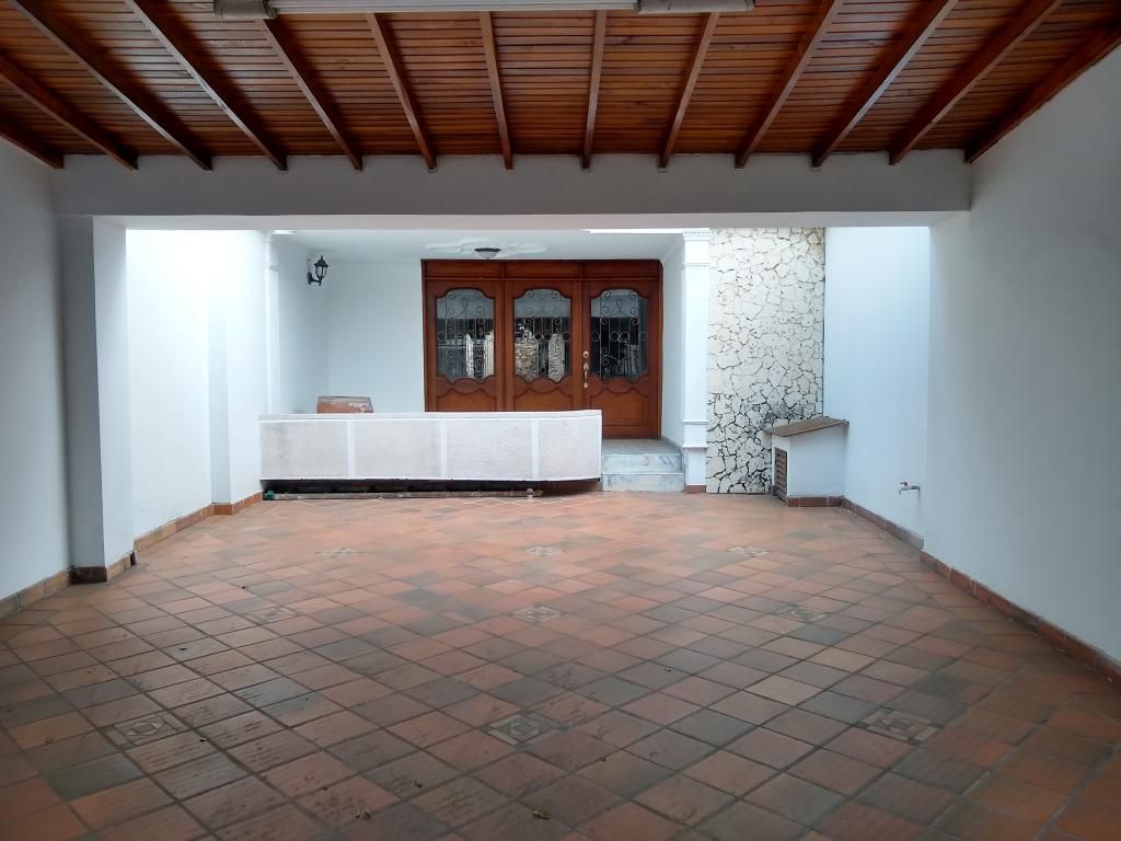 Casa en venta Norte De Santander Cúcuta Quinta Oriental 224 m2 Habitaciones 3 Baños 5 Garajes 2 Precio $670000000