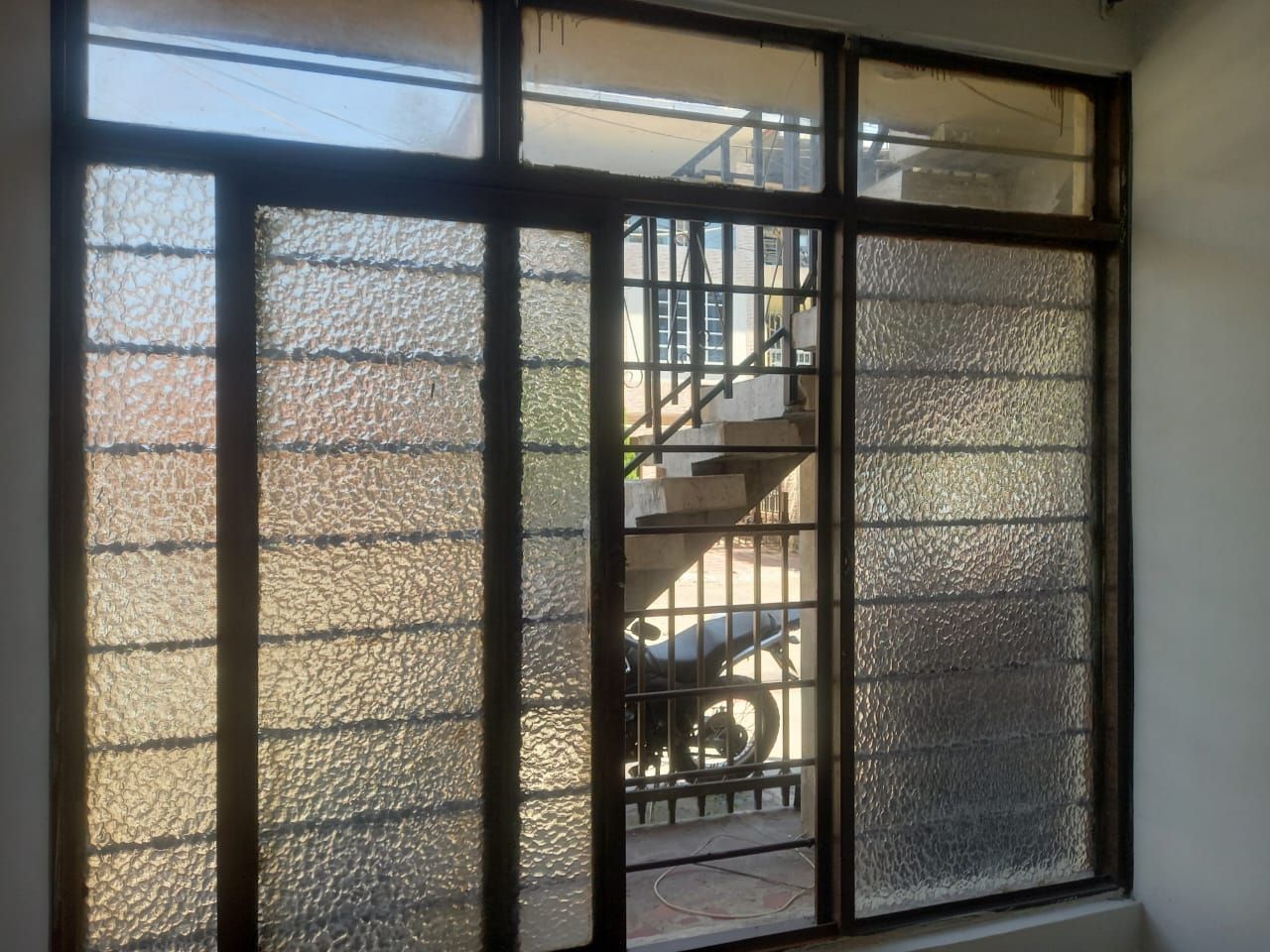 Casa en arriendo Valle Del Cauca Cali Los Pinos 100 m2 Habitaciones 3 Baños 3 Garajes 1 Precio $1200000