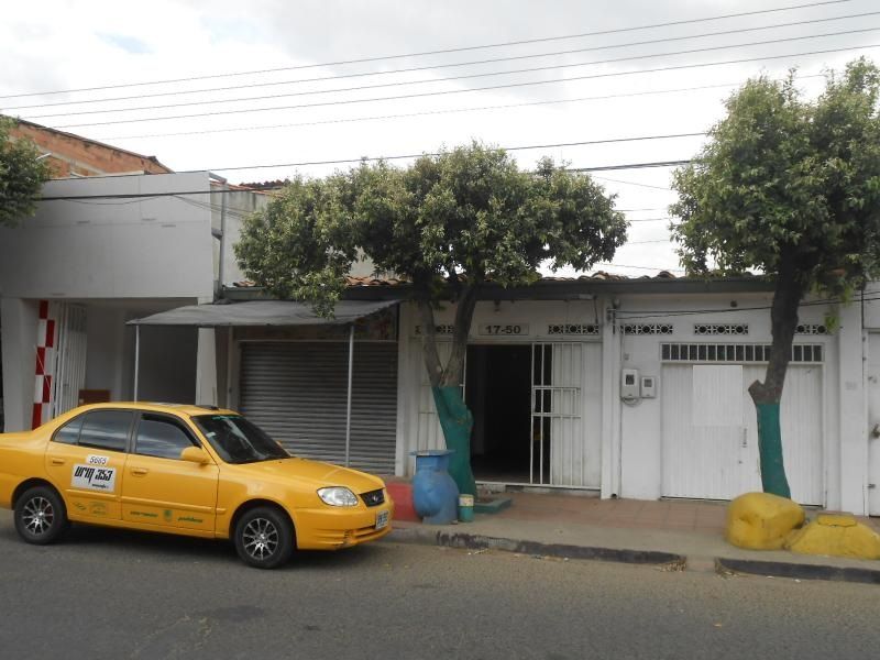 Casa en venta Norte De Santander Cúcuta San Luis 325 m2 Habitaciones 3 Baños 9 Garajes 1 Precio $1100000000