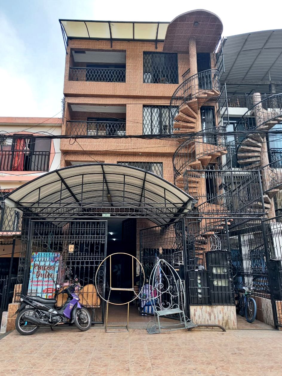 Edificio en venta Valle Del Cauca Cali Ulpiano Lloreda 568 m2 Habitaciones 10 Baños 8 Garajes 0 Precio $1500000000