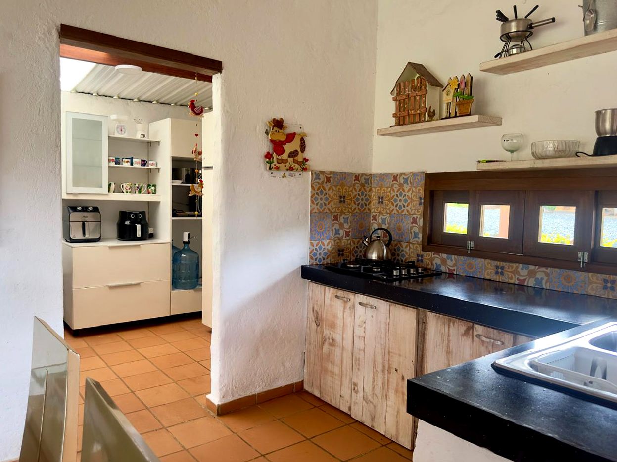 Casa en venta Valle Del Cauca Dagua Dagua 260 m2 Habitaciones 5 Baños 5 Garajes 8 Precio $1150000000