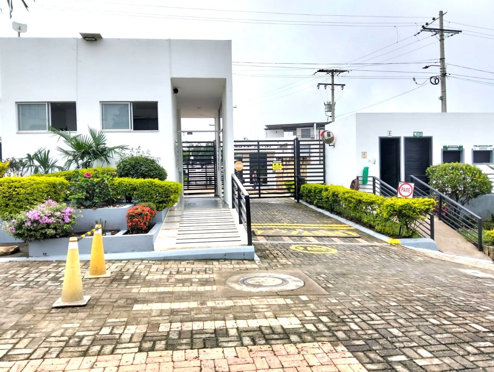 Apartamento en arriendo Cundinamarca La Mesa Ub Villa Rosa 111 m2 Habitaciones 3 Baños 2 Garajes 1 Precio $2900000