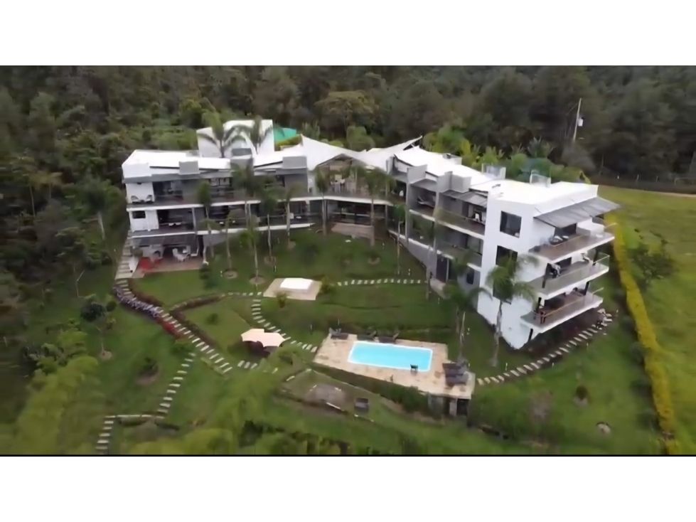Finca en venta Antioquia Guatape Guatape 1200 m2 Habitaciones 14 Baños 10 Garajes 20 Precio $3500000000