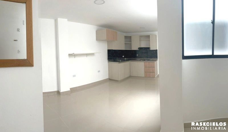 Apartamento en arriendo Antioquia Medellín Cristo Rey 65 m2 Habitaciones 2 Baños 2 Garajes 0 Precio $2200000