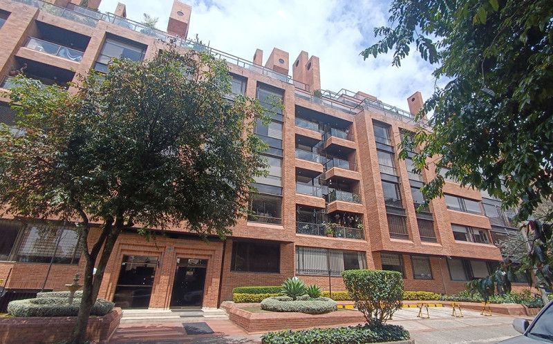 Apartamento en venta Cundinamarca Bogotá Club Los Lagartos 154 m2 Habitaciones 3 Baños 3 Garajes 3 Precio $1100000000