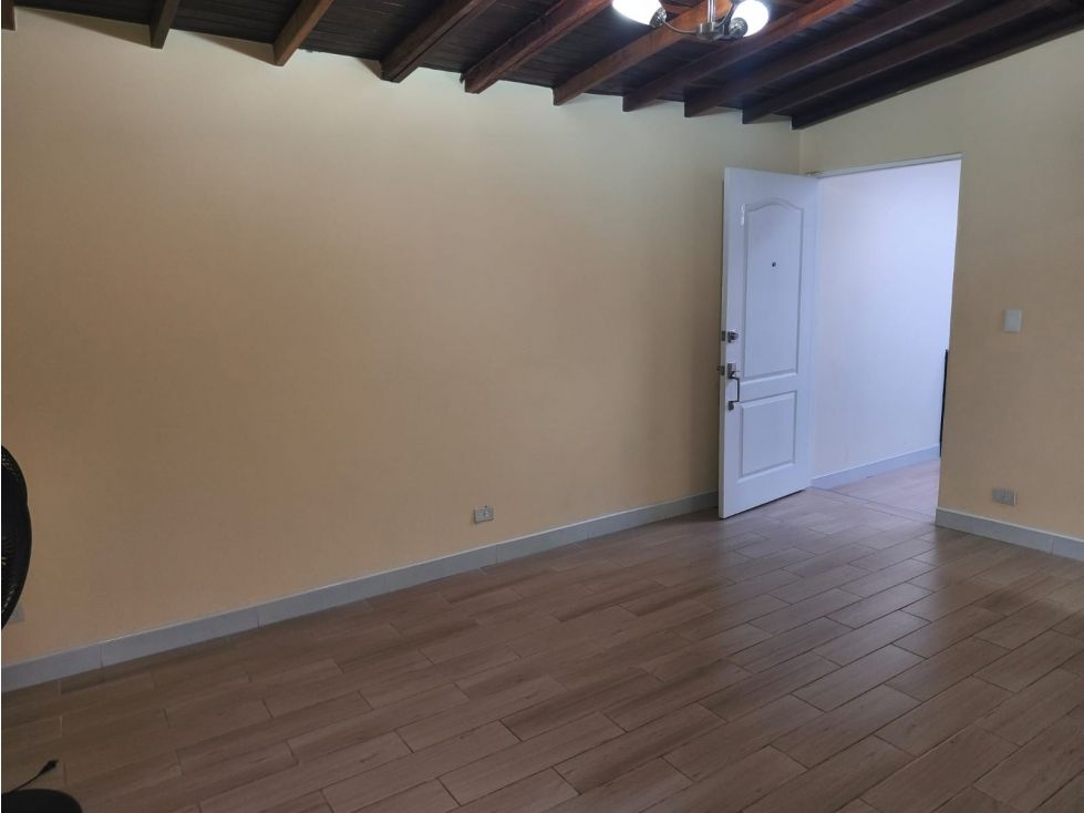 Apartamento en arriendo Antioquia Medellín Bermejal- Los Alamos 65 m2 Habitaciones 2 Baños 1 Garajes 0 Precio $1400000