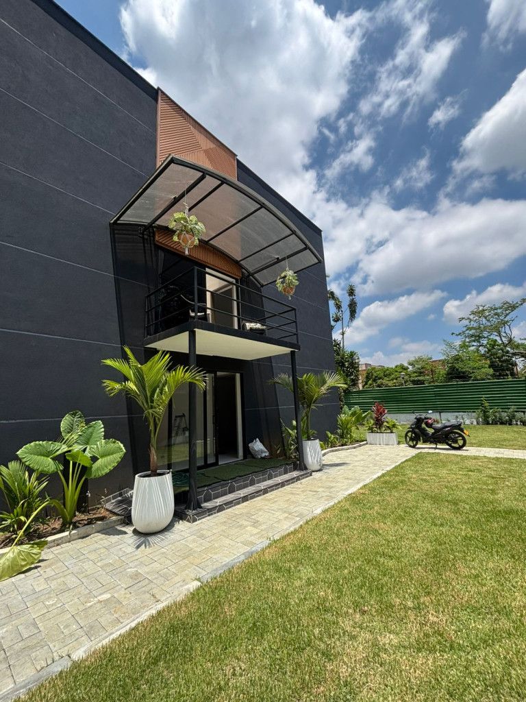 Apartaestudio en arriendo Valle Del Cauca Cali Parcelaciones Pance 27 m2 Habitaciones 1 Baños 1 Garajes 1 Precio $2700000