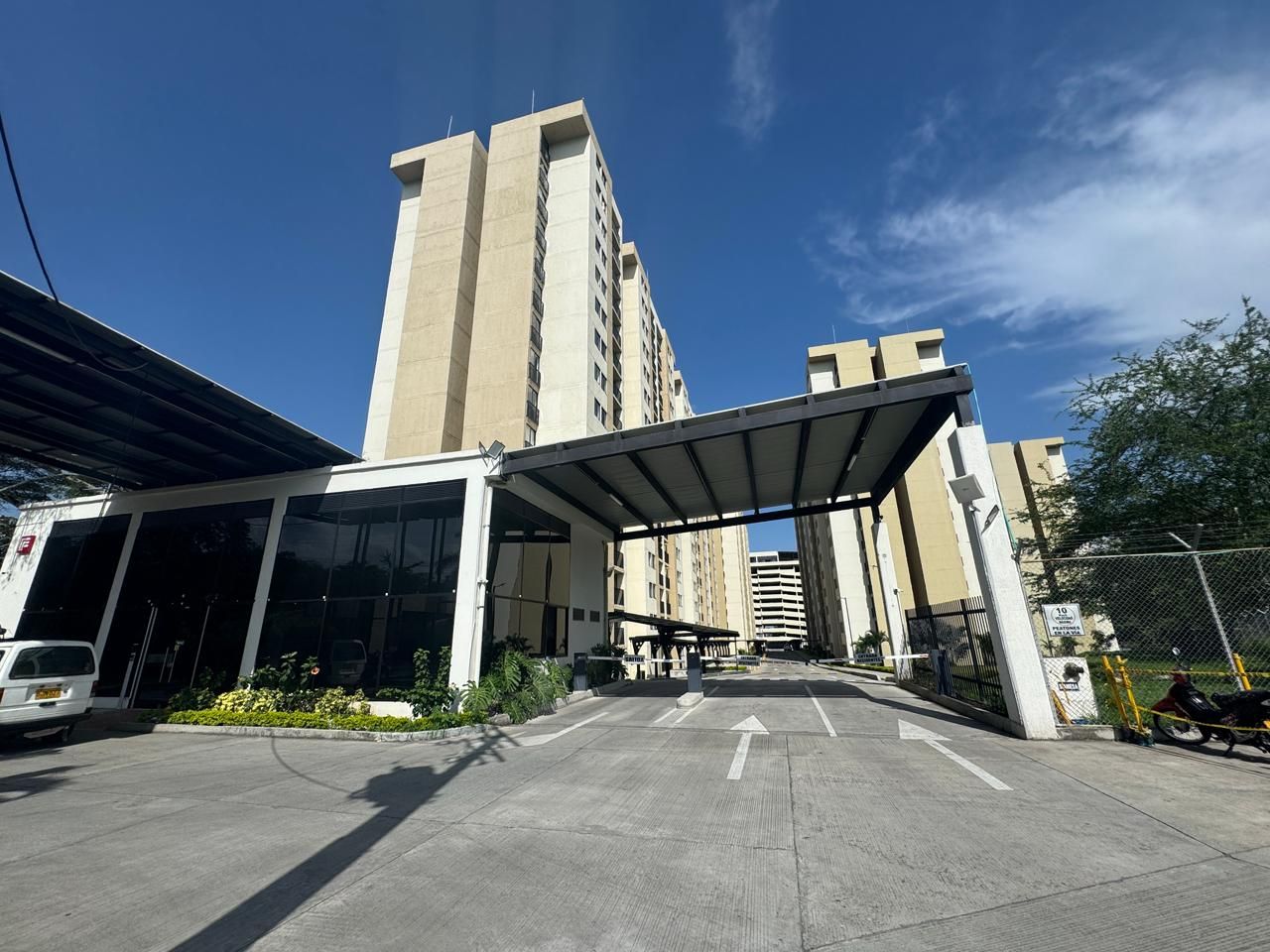 Apartamento en arriendo Tolima Ibagué Portales Del Norte Et Ii 64 m2 Habitaciones 3 Baños 2 Garajes 1 Precio $1200000