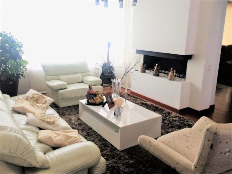 Casa en arriendo Cundinamarca Bogotá Mónaco 365 m2 Habitaciones 4 Baños 5 Garajes 2 Precio $16000000