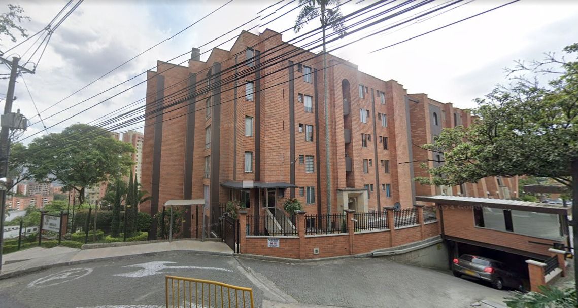 Apartamento en arriendo Antioquia Medellín Asomadera No 1 79 m2 Habitaciones 4 Baños 3 Garajes 1 Precio $3050000