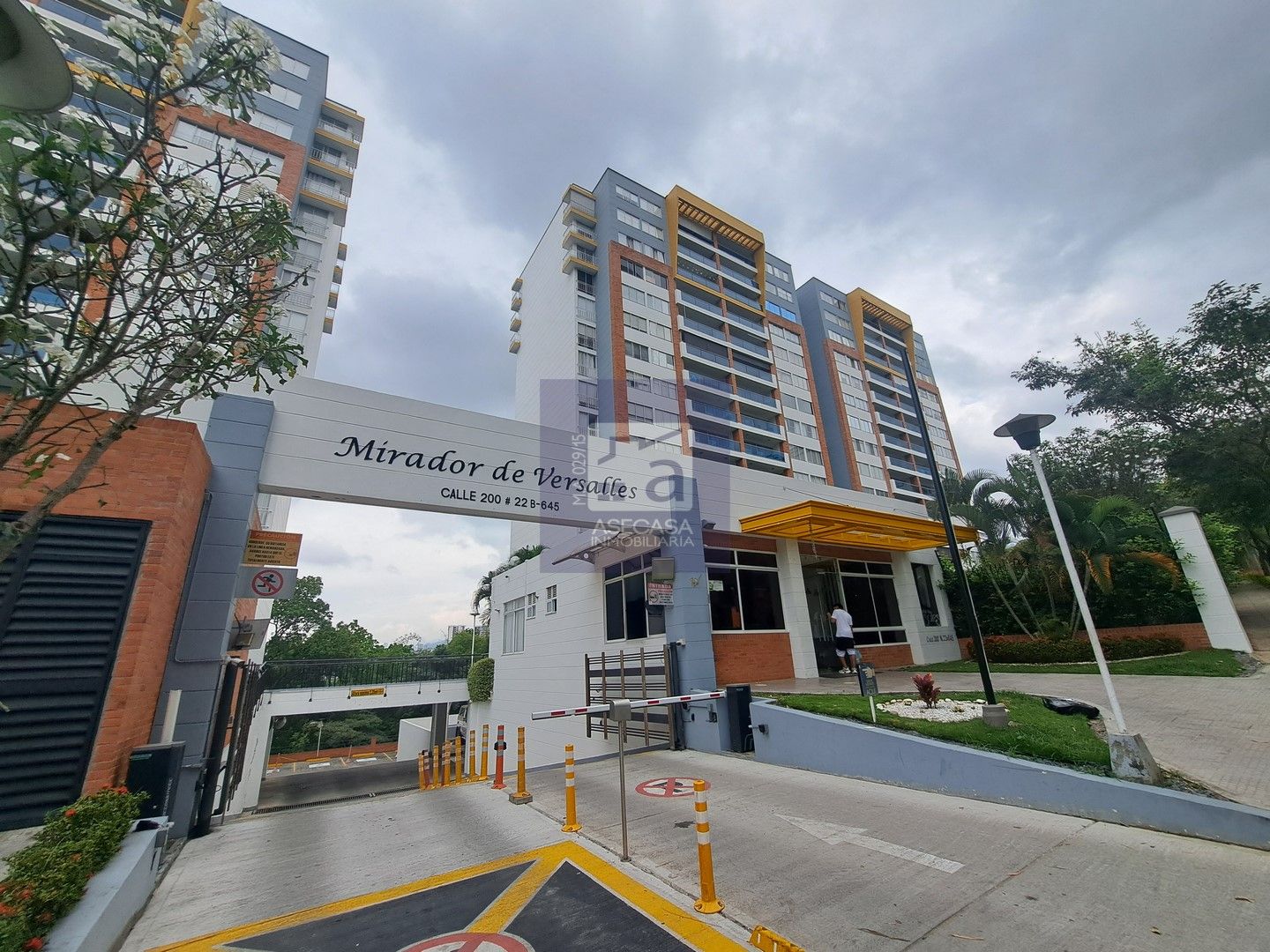 Apartamento en arriendo Santander Floridablanca Br Versalles Campestre 84 m2 Habitaciones 3 Baños 2 Garajes 1 Precio $2500000