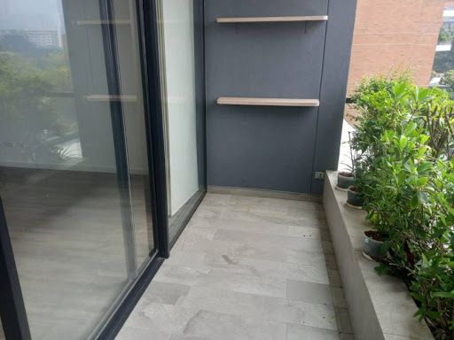 Apartamento en arriendo Antioquia Medellín La Linde 92 m2 Habitaciones 2 Baños 3 Garajes 1 Precio $6000000