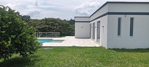 Casa en venta Risaralda Pereira Pereira 400 m2 Habitaciones 3 Baños 4 Garajes 2 Precio $1350000000