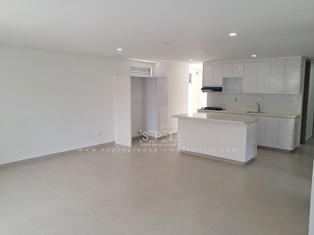 Apartamento en arriendo Antioquia Envigado Zúñiga 140 m2 Habitaciones 3 Baños 3 Garajes 1 Precio $4500000