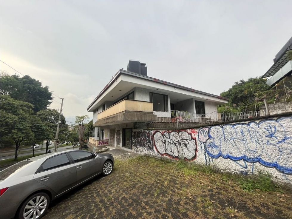 Casa en venta Antioquia Medellín La Aguacatala 600 m2 Habitaciones 5 Baños 6 Garajes 7 Precio $22000000000