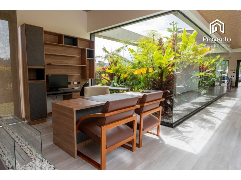 Casa en arriendo Antioquia Rionegro Rionegro 540 m2 Habitaciones 4 Baños 5 Garajes 10 Precio $23000000