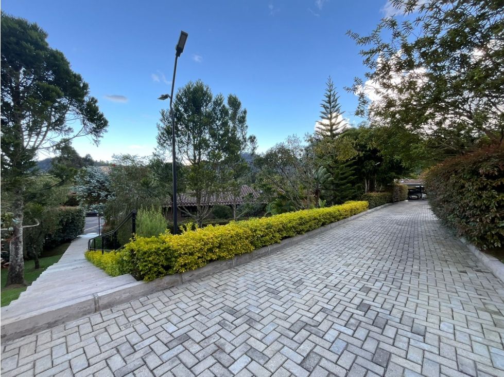 Casa en venta Antioquia El Retiro El Retiro 306 m2 Habitaciones 3 Baños 3 Garajes 3 Precio $2200000000