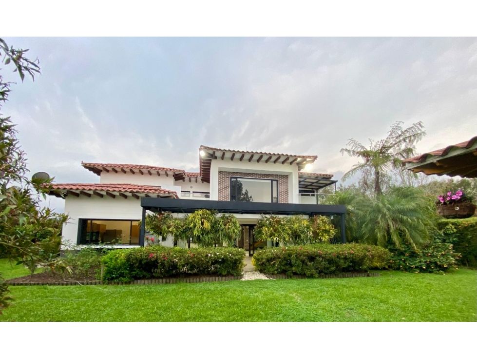 Casa en venta Antioquia Rionegro El Porvenir 550 m2 Habitaciones 4 Baños 4 Garajes 2 Precio $3500000000