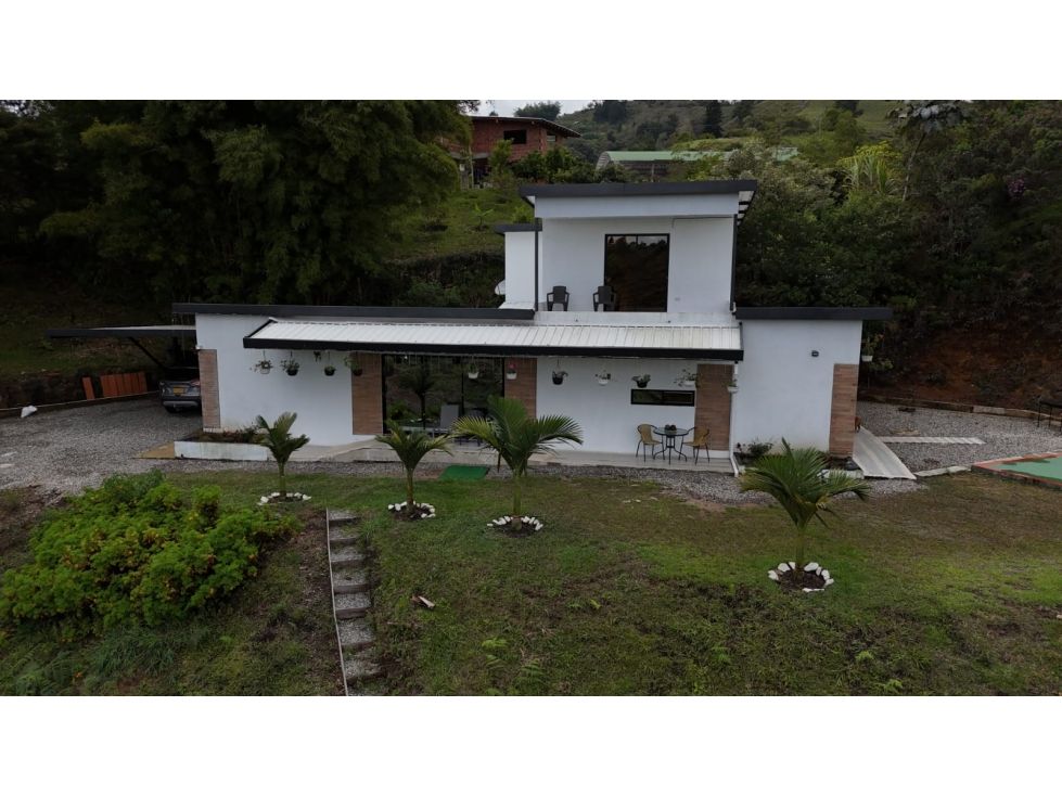 Casa en venta Antioquia Guatape Guatape 194 m2 Habitaciones 4 Baños 4 Garajes 8 Precio $1370000000