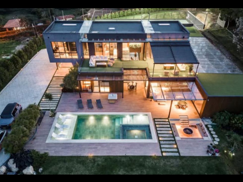Casa en venta Antioquia Guarne Guarne 1000 m2 Habitaciones 5 Baños 7 Garajes 2 Precio $20000000000