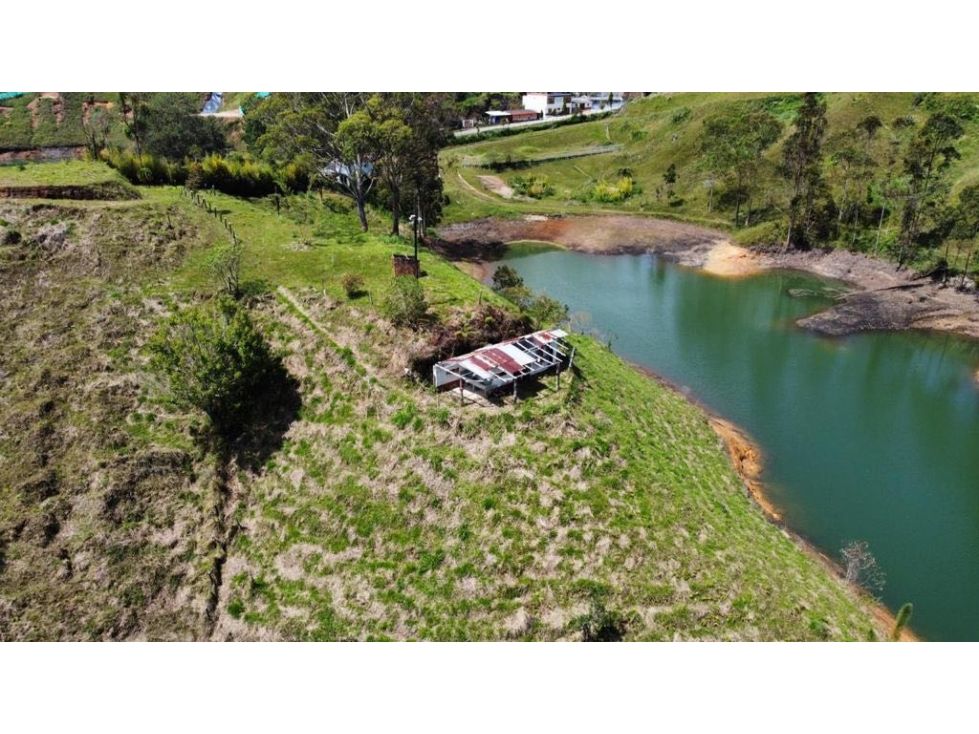 Lote en venta Antioquia Peñol Peñol 13000 m2 Habitaciones 0 Baños 0 Garajes 0 Precio $4800000000
