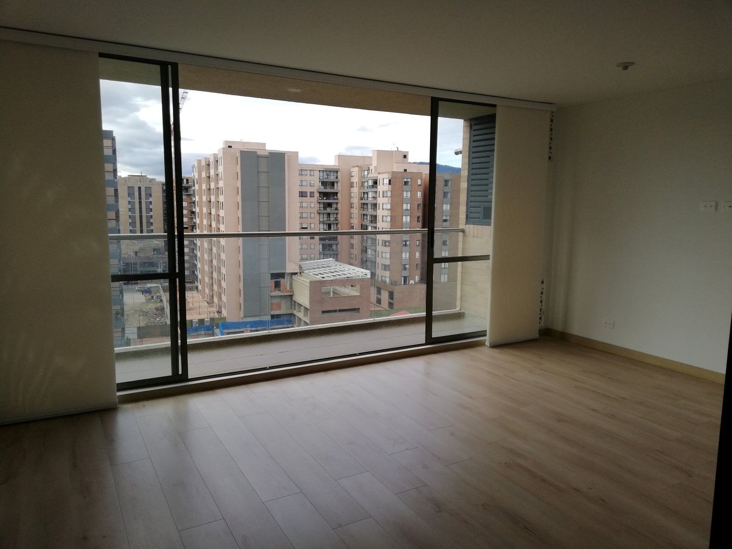 Apartamento en arriendo Cundinamarca Bogotá Mazurén 80 m2 Habitaciones 3 Baños 3 Garajes 2 Precio $4700000