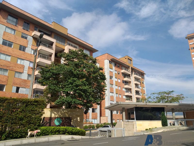 Apartamento en arriendo Antioquia Envigado La Pradera 106 m2 Habitaciones 3 Baños 2 Garajes 1 Precio $4600000