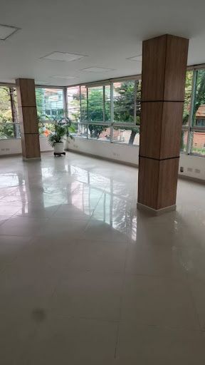 Local en arriendo Antioquia Medellín Suramericana 75 m2 Habitaciones 0 Baños 1 Garajes 0 Precio $4950000