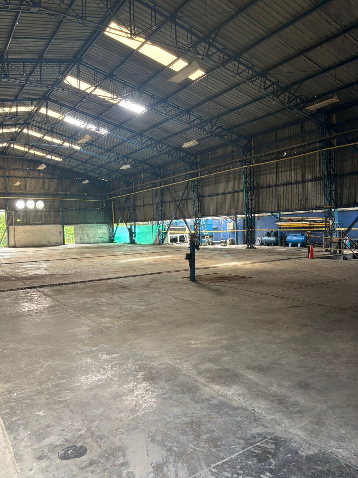 Bodega en arriendo Valle Del Cauca Yumbo Zona Industrial 1300 m2 Habitaciones 0 Baños 0 Garajes 0 Precio $13000000