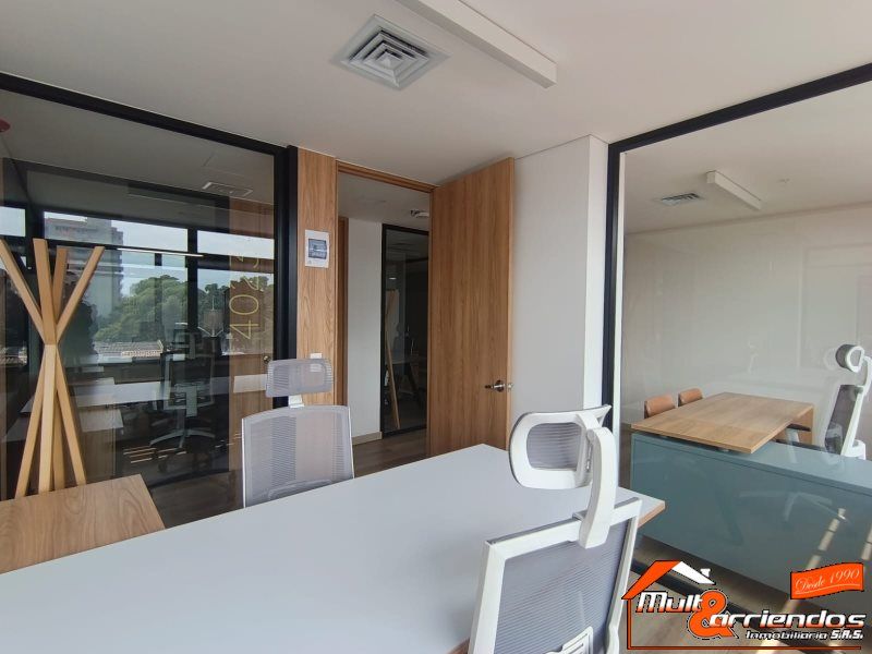 Oficina en arriendo Antioquia Medellín Cuarta Brigada 8 m2 Habitaciones 0 Baños 1 Garajes 0 Precio $1350000