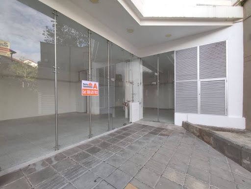 Local en arriendo Santander Floridablanca Ub Club House Ii 220 m2 Habitaciones 0 Baños 0 Garajes 0 Precio $14700000