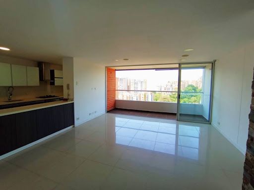 Apartamento en arriendo Antioquia Envigado La Inmaculada 94 m2 Habitaciones 3 Baños 2 Garajes 2 Precio $5000000