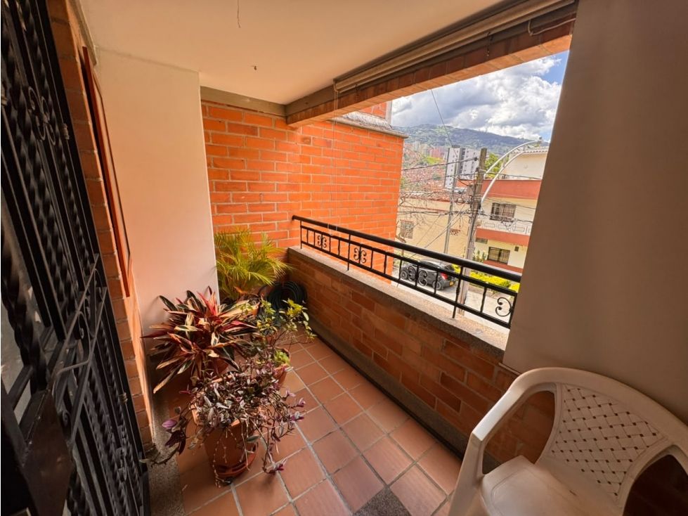 Apartamento en venta Antioquia Medellín El Danubio 113 m2 Habitaciones 5 Baños 2 Garajes 1 Precio $780000000