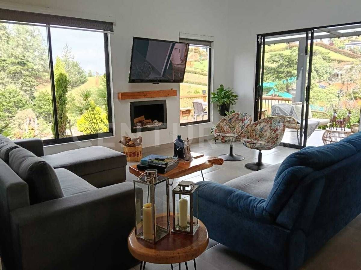 Casa en venta Antioquia El Retiro El Retiro 225 m2 Habitaciones 4 Baños 3 Garajes 2 Precio $1550000000