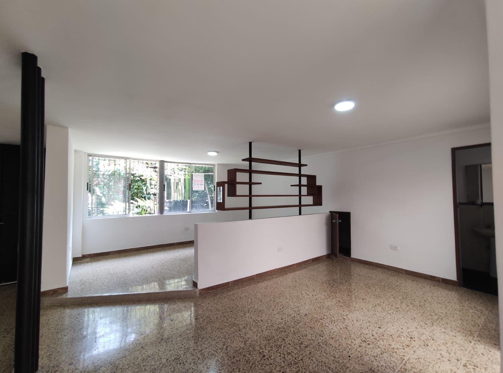 Casa en venta Antioquia Medellín Miravalle 240 m2 Habitaciones 4 Baños 3 Garajes 1 Precio $870000000