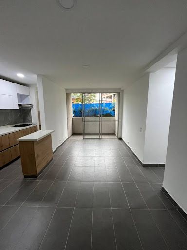 Apartamento en arriendo Antioquia Bello Urbanización Búcaros 1 62 m2 Habitaciones 3 Baños 2 Garajes 2 Precio $2300000