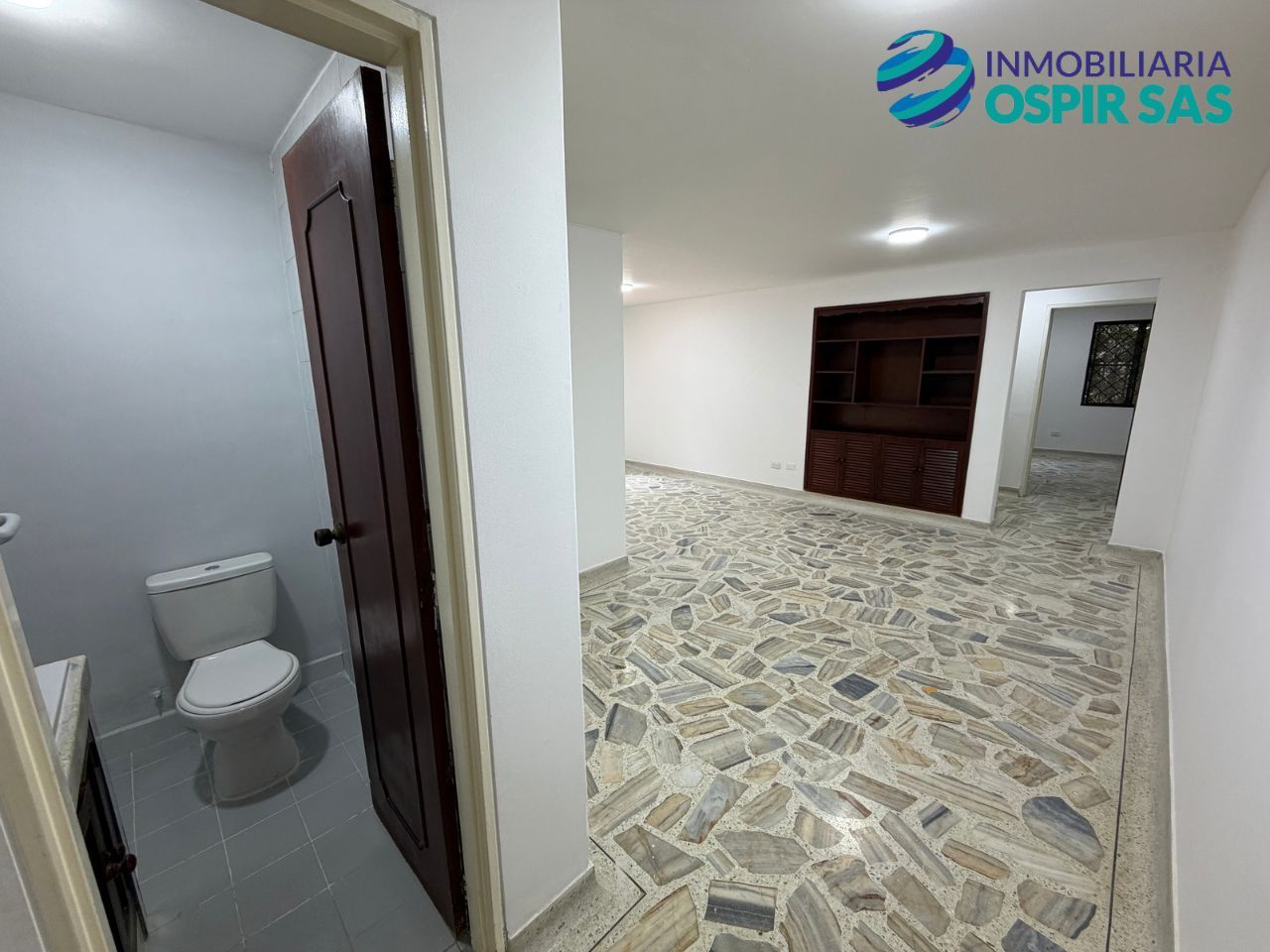 Apartamento en arriendo Valle Del Cauca Cali Quintas De Don Simón 75 m2 Habitaciones 2 Baños 2 Garajes 1 Precio $1600000