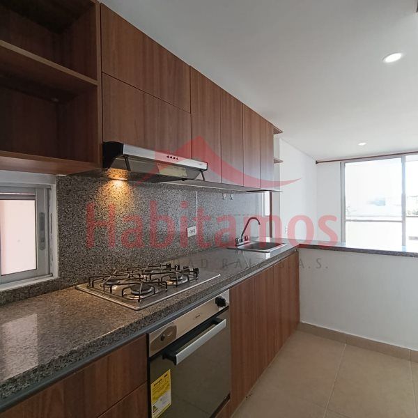 Apartamento en arriendo Antioquia Rionegro San Antonio 55 m2 Habitaciones 2 Baños 2 Garajes 2 Precio $2200000