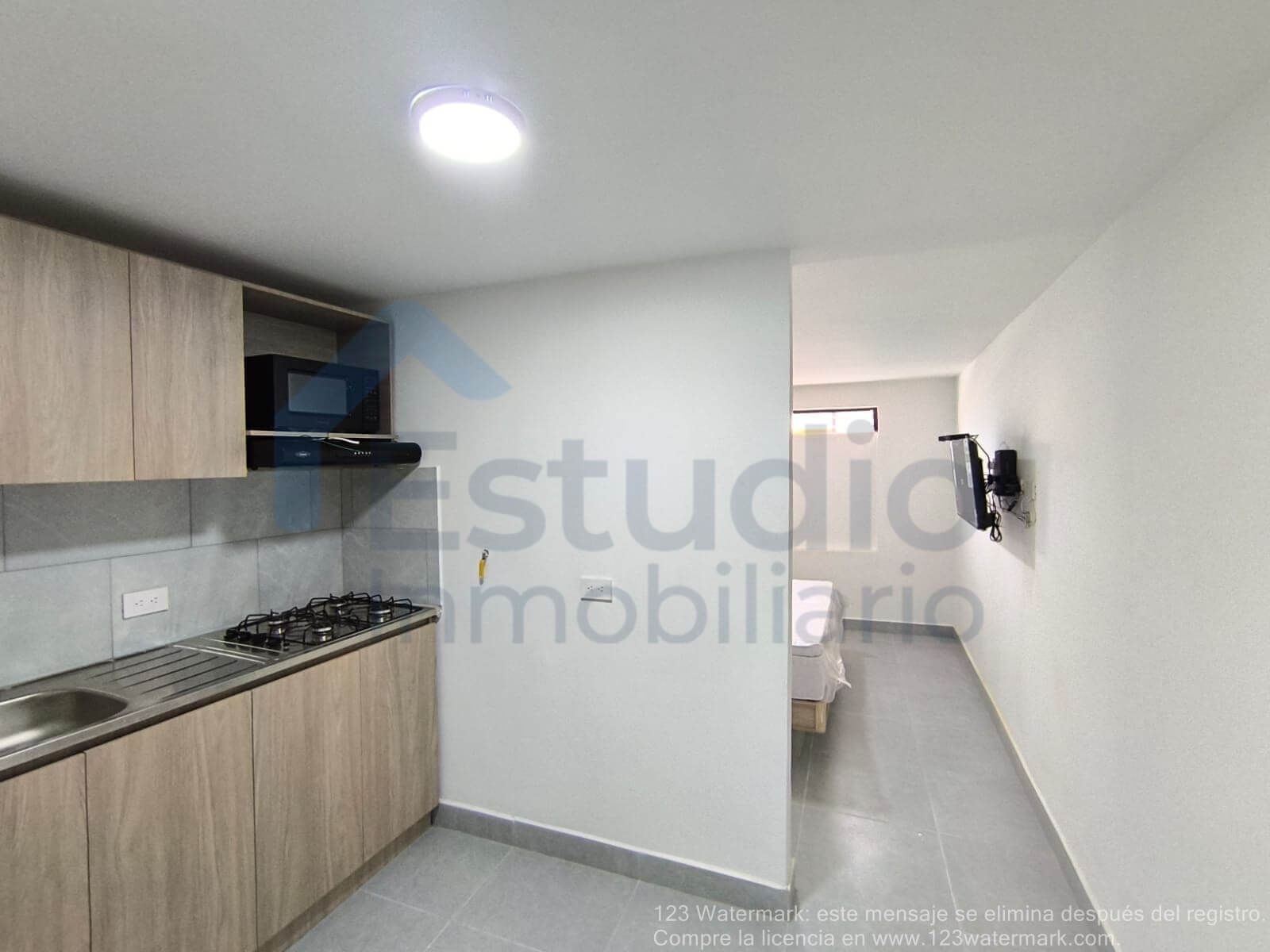 Apartaestudio en arriendo Antioquia Medellín Castilla 30 m2 Habitaciones 1 Baños 1 Garajes 0 Precio $1100000